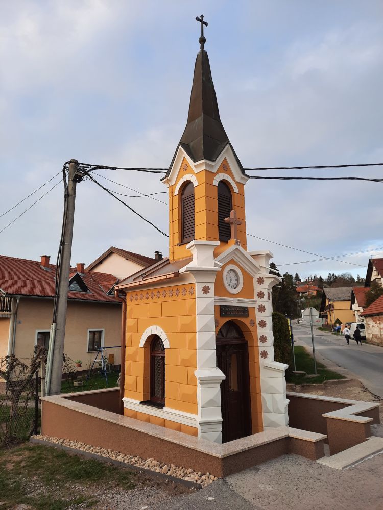 Kapelica u centru Harmice
